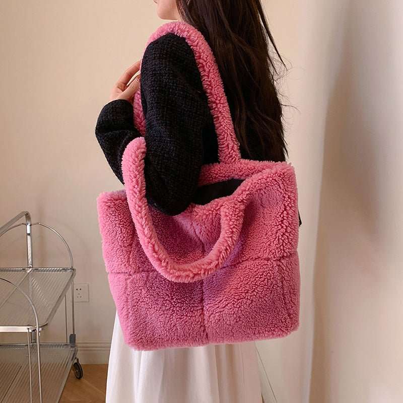 Women's Designer Luxury Plush Bag Winter Fashion Cute Tote Handbags Large Capacity Portable Single Shoulder Furry Bags - Curated Sparkle Parlor