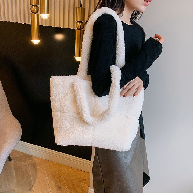 Women's Designer Luxury Plush Bag Winter Fashion Cute Tote Handbags Large Capacity Portable Single Shoulder Furry Bags - Curated Sparkle Parlor