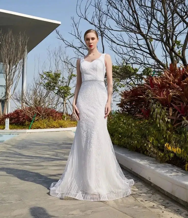 J19012 - Curated Sparkle Parlor